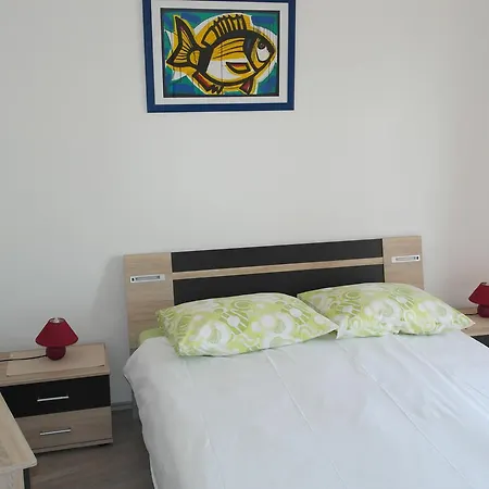 Apartment Racic Bol
